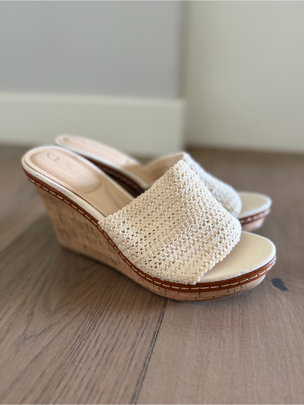 Chinese Laundry Cream Crochet Wedge Slide Sandals